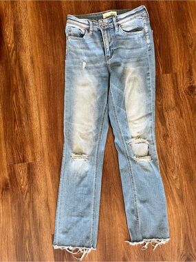 Light Blue Distressed ankle straight leg Women’s Jeans